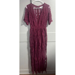 Honey Punch Deep V Neck Short Sleeve Lace Slit Dark Romantic Maxi Dress Small